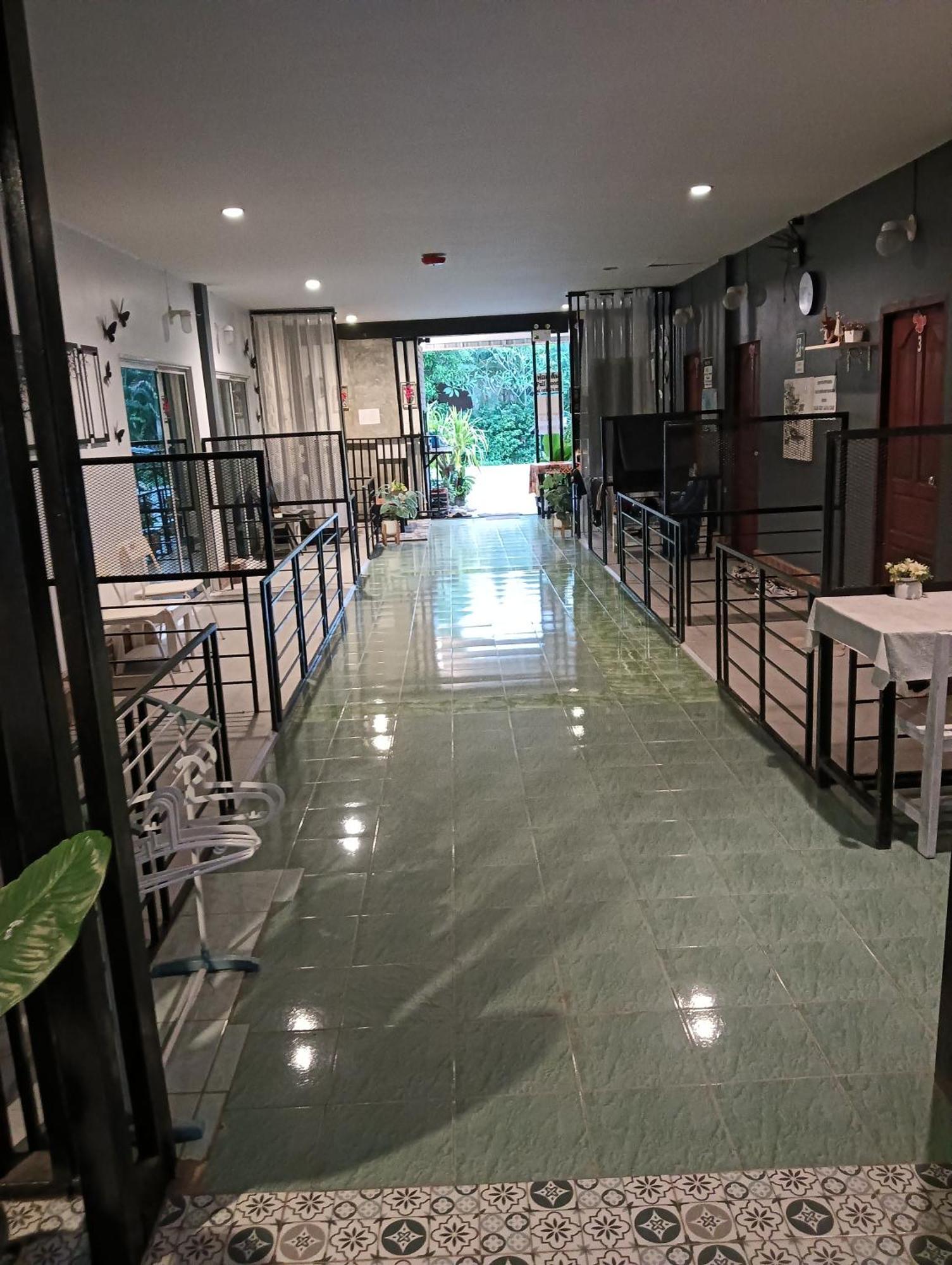 Krabi Nemo House Hostel Ao Nang Bagian luar foto