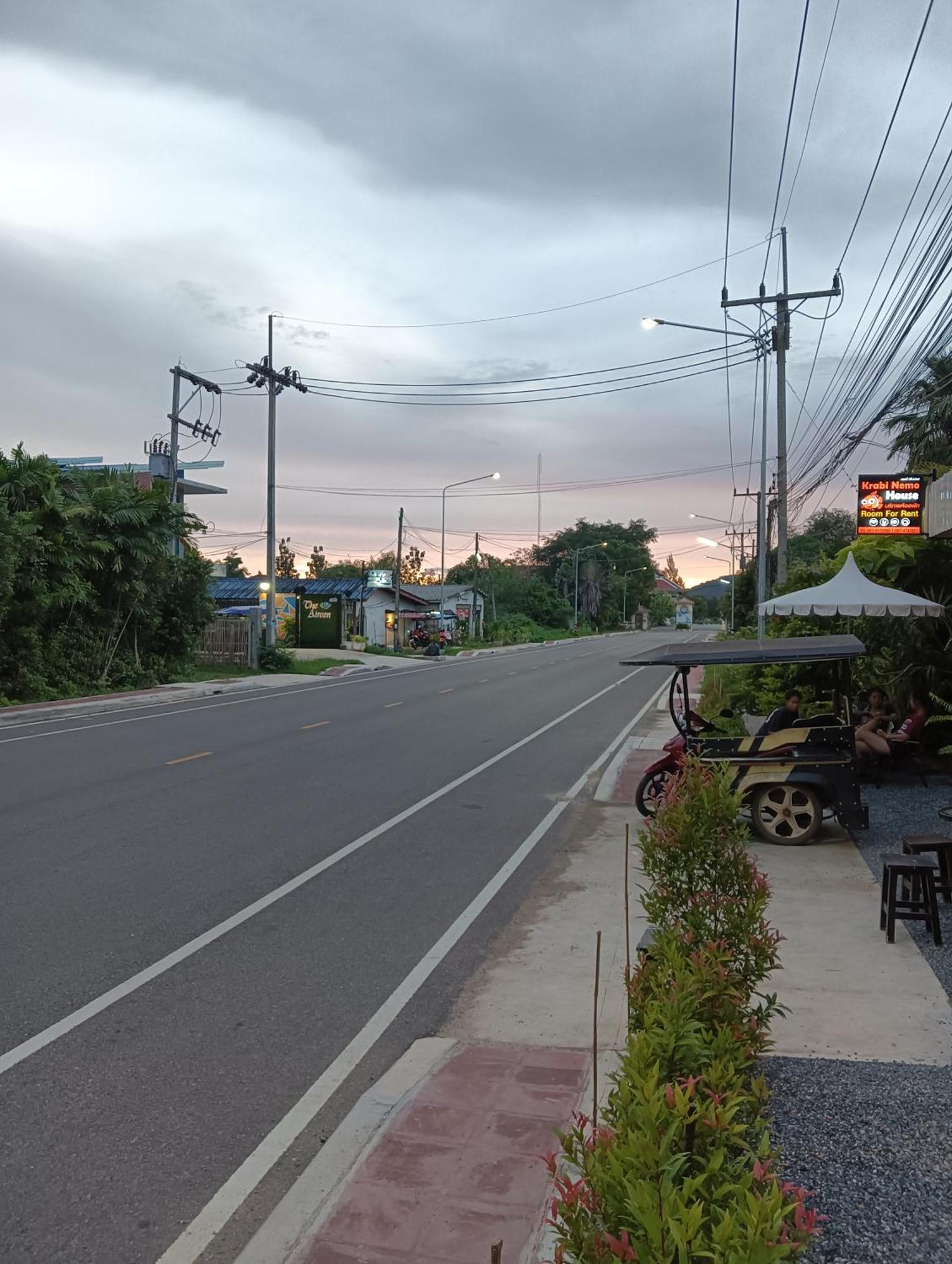 Krabi Nemo House Hostel Ao Nang Bagian luar foto
